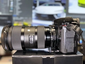 Sigma Art 18-35mm f1.8 Lens (Canon EF Mount) - Picture 1 of 3