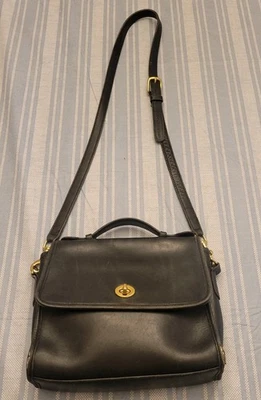 Vintage 90s Coach Court Bag 9870 Black Leather & Brass Handbag Crossbody No Tag - Image 1 of 4