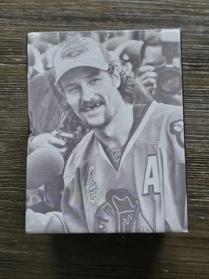 Duncan Keith новый Chicago Blackhawks "зубы" держатель нити SGA 3/5/20 никогда не использовался - Изображение 1 из 4