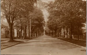 Owego Street  Cortland NY c.1910 Vintage Postcard OO1 - Picture 1 of 2