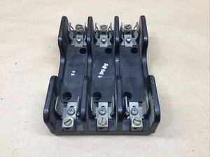Taylor 600V 30A 3-Pole Fuse Holders 30 Amp #53A25 - Picture 1 of 4