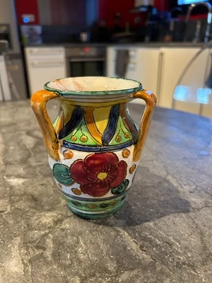 Ancien Petit Pot En Terre Cuite Vernissée signé - Photo 1/2