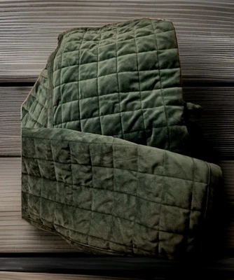  Velvet Quilt & 2-Sham Multi-Piece Sets (Solid Squares Emarald Green Queen  - Image 1 of 4