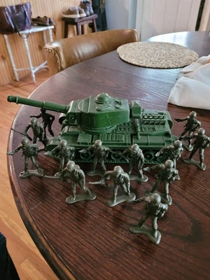 Ideal Marx Army Tank - Image 1 of 4