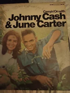33 12" LP JOHNNY CASH & JUNE CARTER CARRY ON WITH - Picture 1 of 4