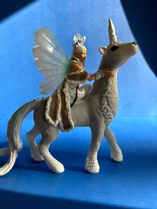 Schleich Bayala YAMUNA w/Ice Unicorn Llamacorn Elven fairy figure retired - Picture 1 of 7