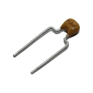 C330C103J1G5TA Kondensator: Keramik MLCC,monolithisch 10nF 100V C0G ±5% THT - Picture 1 of 1