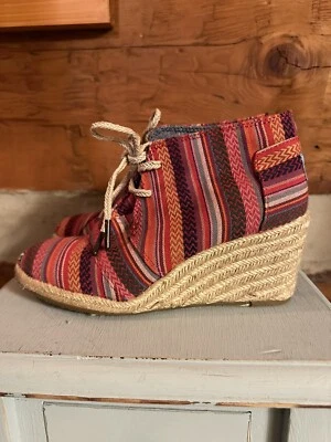 Новый Toms женщин розовый испанский Espadrille на танкетке туфли ботинок размер 6,5 хиппи богемное - Изображение 1 из 4