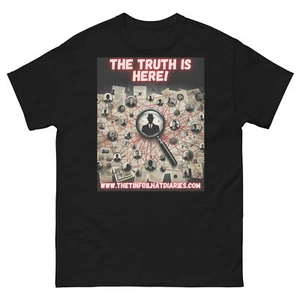 The Tin Foil Hat Diaries Unisex Classic T-Shirt - Bild 1 von 17