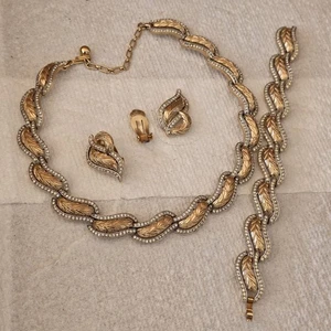 Vintage Trifari goldfarben klar Strass Halskette Armband Ohrringe Set LESEN FEHLER - Bild 1 von 17