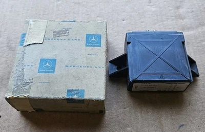 New Old Stock Mercedes 280SE Emissions Control Timing Idle Control Module  - Image 1 of 3
