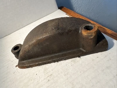 Ford Modelo A 1928 1929 1930 1931 Cubierta de engranaje de distribución lateral Cilindro Banger Foto 1 de 4