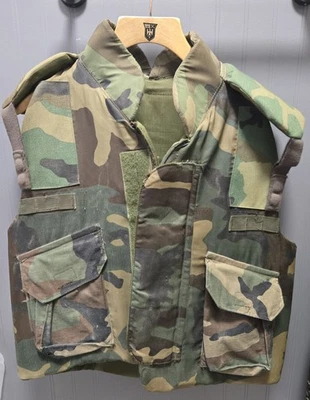美国陆军发行 PASGT 防弹夹克碎片背心,尺寸 L — 第 1/4 张图片