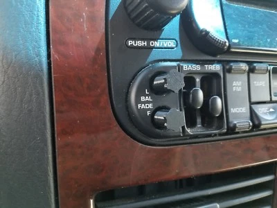 *NUEVO* TPU personalizado Dodge Chrysler Jeep Radio Equilibrio y Perilla de Desvanecimiento Foto 1 de 2