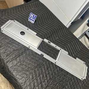 77-80 Squarebody Chevy GMC Truck Lace Deluxe Door Panel Insert Trim Aluminum RH - Picture 1 of 16