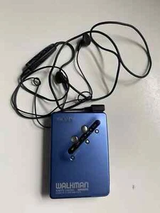 Sony Walkman WM-EX674 - Lilac Blue Metallic - Picture 1 of 4