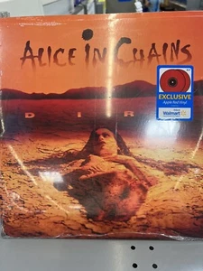 Alice in Chains - Dirt Apple Red 2xLP Vinyl Exclusive SHIPS NOW In Hand - Picture 1 of 1