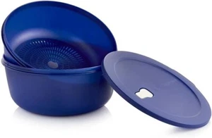 Nuovo Tupperware Crystalwave contenitore per microonde 16 tazze, colino e guarnizione blu - Foto 1 di 7