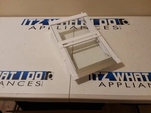 Frigidaire Refrigerator Tuck Away Glass Shelf 5304530905 - Picture 1 of 2