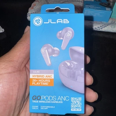 JLab GO Pods ANC 入耳式真无线耳塞丁香 - 26 小时以上游戏时间 🔥全新🔥 — 第 1/4 张图片