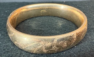 Victorian MH Co Gold Shell Floral Etched Hinged Armreif Bracelet (As Found) - Bild 1 von 10