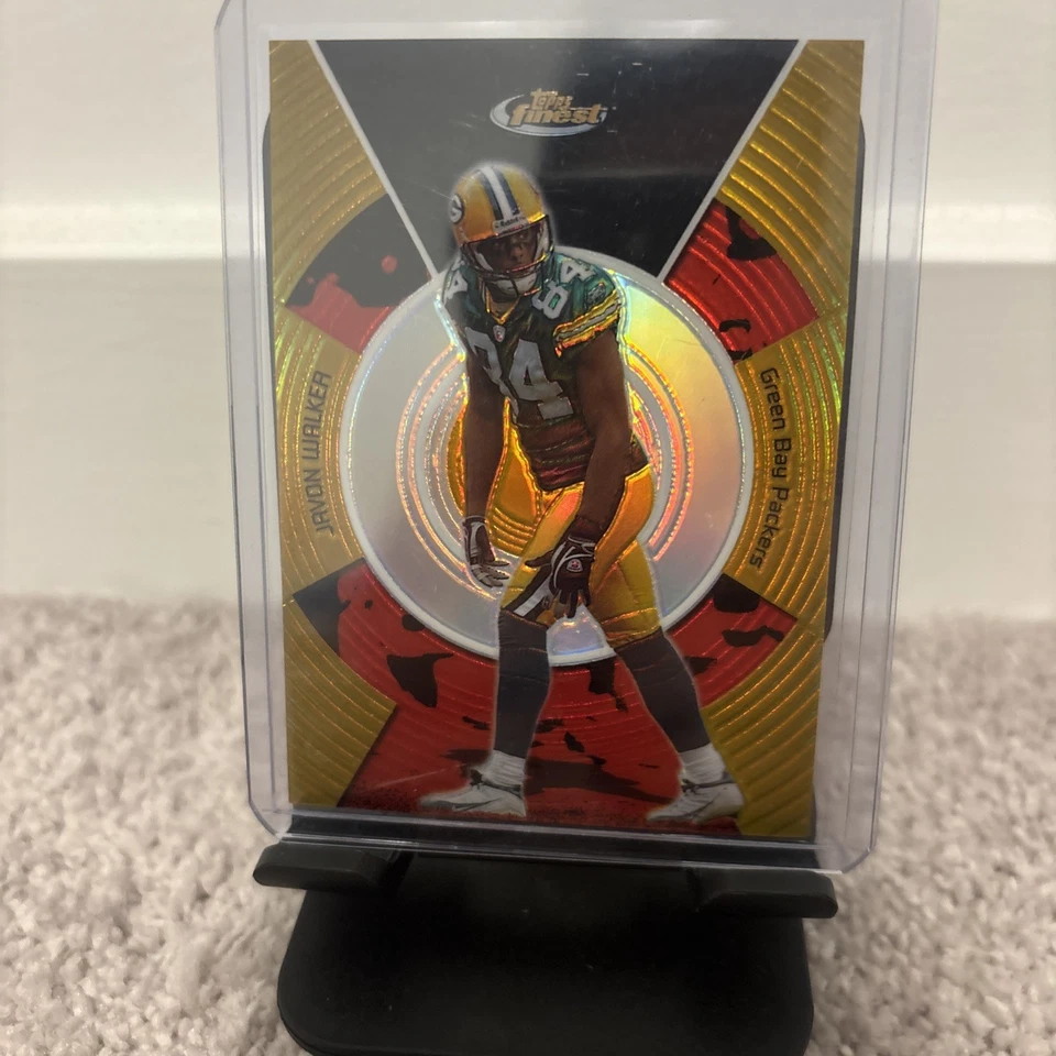 2005 Topps Finest GOLD REFRACTOR #37 Javon Walker /49 - Image 1 of 1