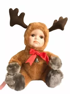 Show Stoppers Babes in the Wild Series Renna Rudy Peluche Porcellana Face Doll - Foto 1 di 10