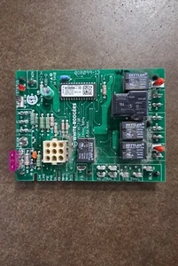 OEM Goodman B18099-13 Furnace Control Circuit Board by White-Rodgers 50T35-730 - Picture 1 of 3