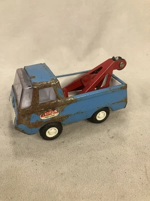 Camión grúa vintage de acero prensado azul Tonka de juguete de los años 70 mini Foto 1 de 4