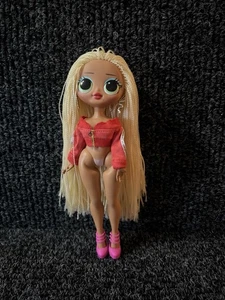 Lol Surprise OMG Bambola Nuda 9" Swag Capelli Biondi Lunghi Intrecciati - Foto 1 di 8