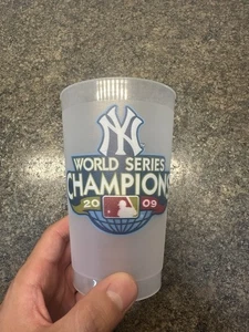 New York Yankees 2009 World Series Champions #27 Plastic Souvenir Cup - Picture 1 of 5