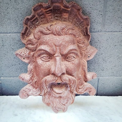 Vintage Cast Iron Poseidon Neptune Head Wall Water Fountain Spitter 16.5" x 13" - Image 1 of 4