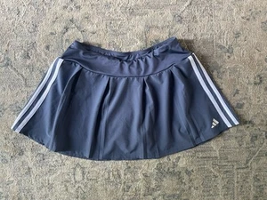 Adidas Blue Lined Skirt Girls Youth XL Size 16 - Picture 1 of 3