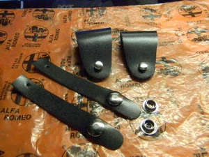 Alfa Romeo Spider Top Latch Leather Straps Set & Snaps - 1972 - Bild 1 von 4