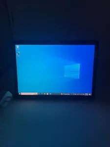 Microsoft Surface Go 2 1926 Windows 10 Pro Pentium 1.70GHz 64GB Wi-Fi Silver - Picture 1 of 7
