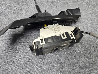 08-14 Mercedes W204 C300 C250 C350 Front Right Door Lock Latch Actuator OEM - Image 1 of 4