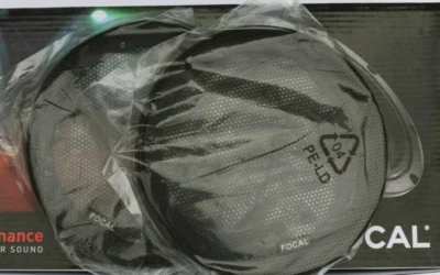 2 FOCAL 5.25" SPEAKER COAXIAL COMPONENT PROTECTIVE GRILLS COVERS PAIR Auditor - Image 1 of 3