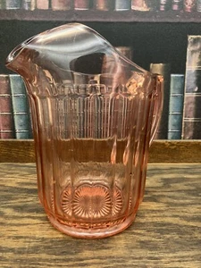 Vtg pink Depressing Glass Pitcher 8” linear cups( has chip on base) - Picture 1 of 10