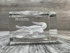 Vintage university of Florida Gators 3D prism Paper Weight - Picture 1 of 12