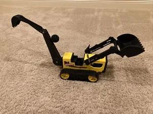Tonka Bulldozer Yellow Construction Truck Toy - Picture 1 of 8