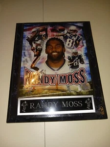 NFL NEW ENGLAND PATRIOTS RANDY MOSS 13" x 10.5" SPORTS PLAQUE - Picture 1 of 9