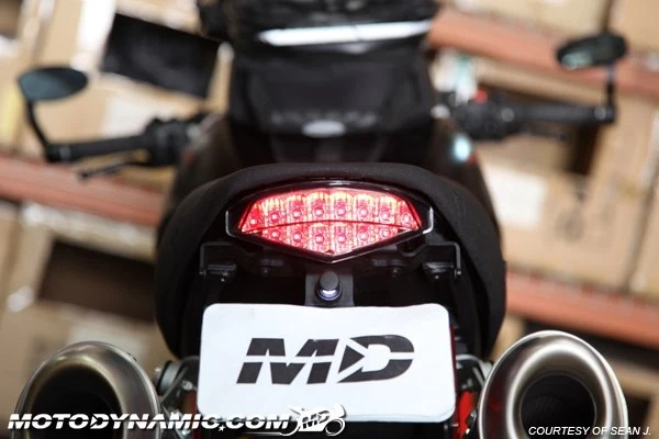 Luz trasera LED HUMO señal secuencial ajuste 09-14 Ducati Monster 696 796 1100 Foto 1 de 1