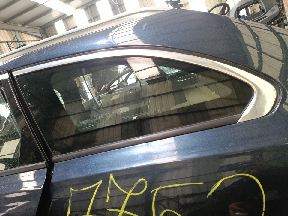 43R00929 CRISTAL PROTECTOR TRASERO IZQUIERDO / 211763 PEUGEOT 508 SW I 8E_ 1.6 HDI Foto 1 de 4