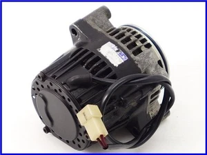 YAMAHA 1994 XJR1200 Genuine Alternator - Picture 1 of 9