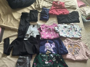 13 Little Girls Short Sleeve and long sleeve & leggings Sz 5T - EUC - Picture 1 of 1