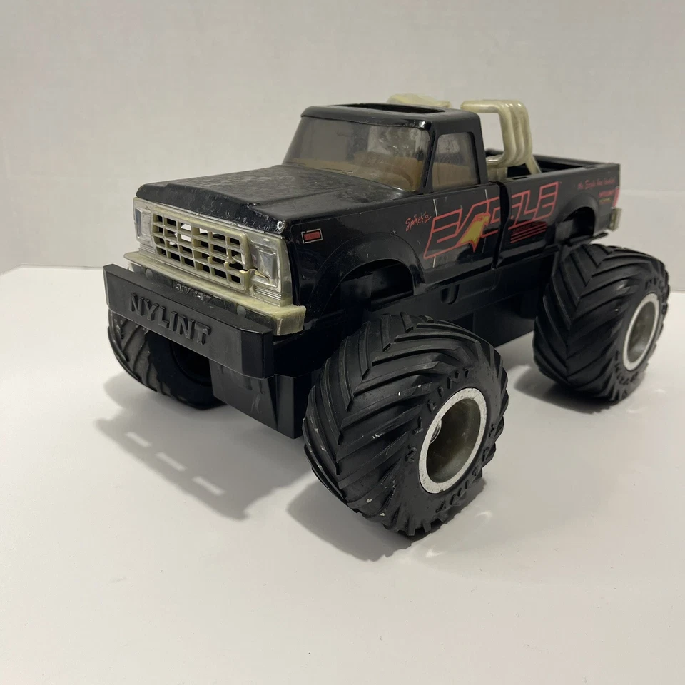 Nylint Spiker's Eagle...Has Landed Monster Truck Action Master прочный металл 12x8"" - Изображение 1 из 4