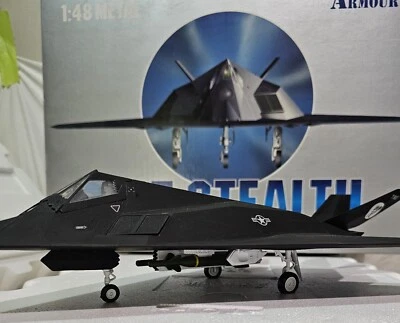 Franklin Mint Armour-F 117 Stealth Fighter escala 1:48 #98061-fundido a presión Foto 1 de 4
