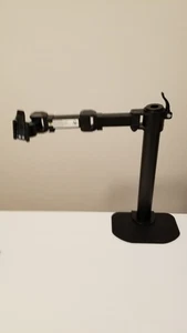 Amazon Basics Single Computer Monitor Arm - Afbeelding 1 van 3