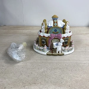 Pillsbury Doughboy Bread Basket Lighted House by Danbury Mint - Picture 1 of 5