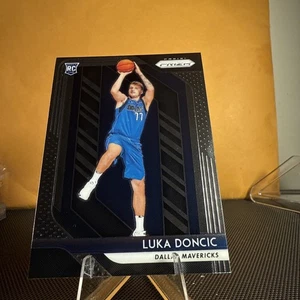 2018-19 Panini Prizm - Luka Dončić #280 (RC) - Foto 1 di 17